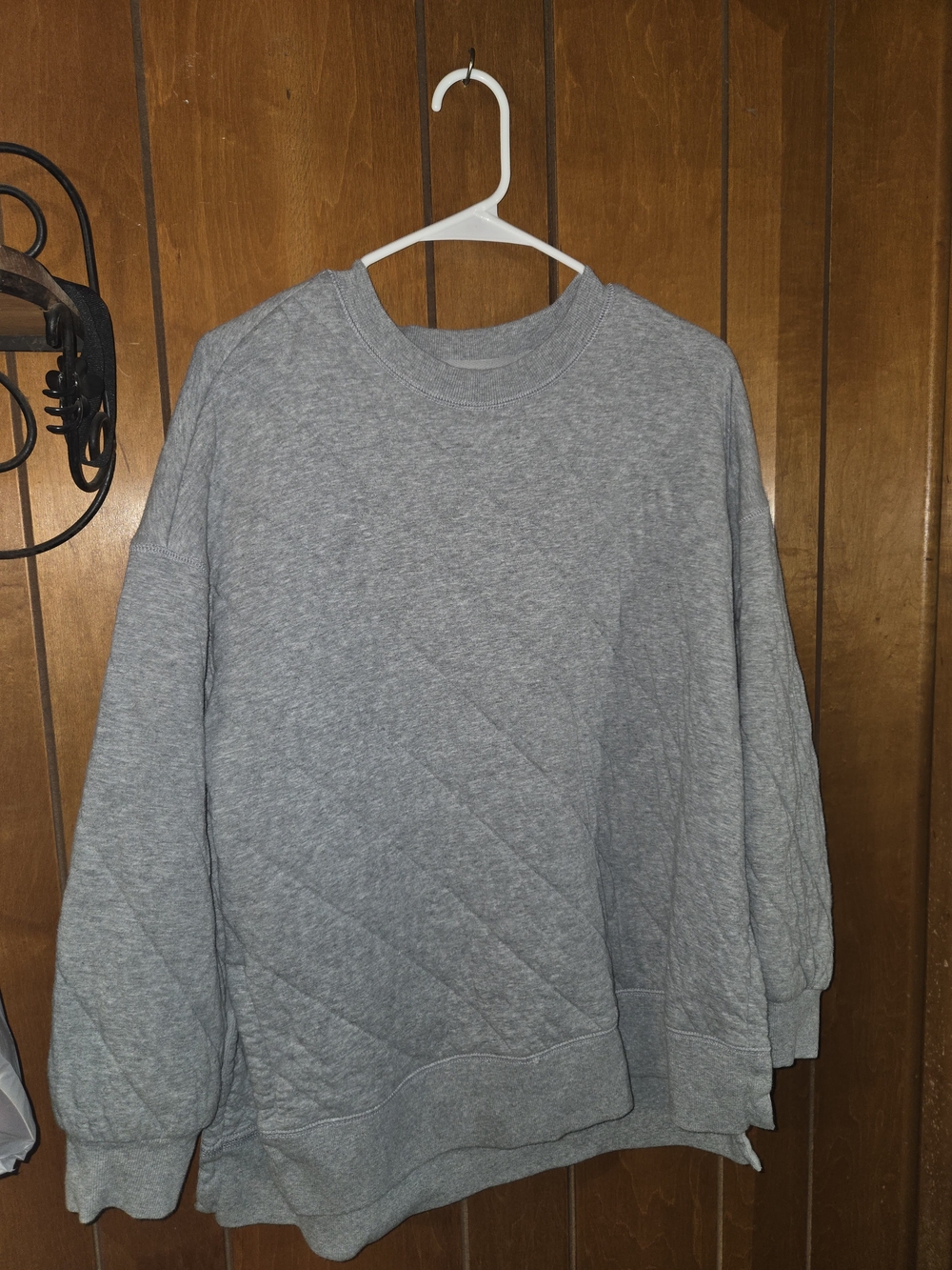 Women's Quilted Crewneck Sweatshirt - Gray